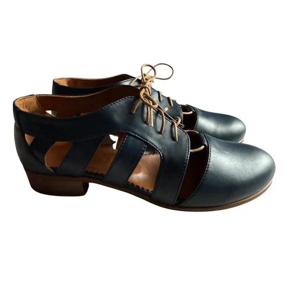 Julia Bo Cut Out‎ Oxfords NASSAU 9 (10) 40 Navy Blue Leather Handcrafted $185 - Picture 2 of 9